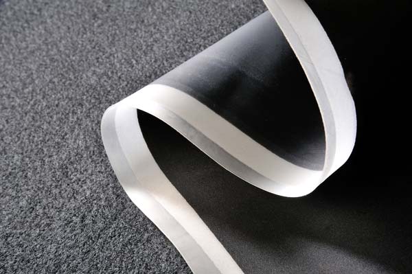 TPU薄膜激光切割 TPU材質(zhì)薄膜可以使用激光切割機(jī)切割嗎?(圖2)