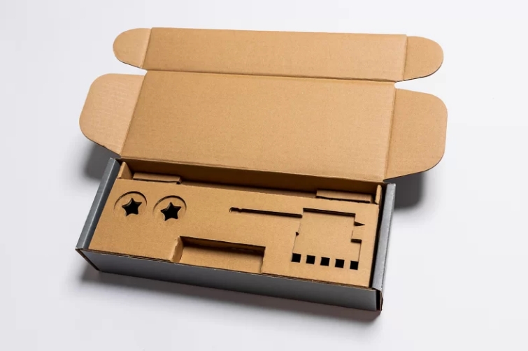 創意包裝 激光模切技術在卡紙類產品加工中的應用詳解(圖2)